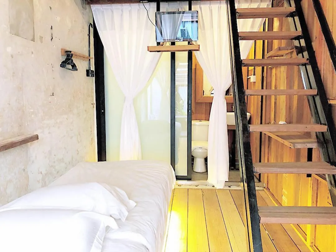Rimba Jonker With Private Pool -10 Pax 2B/R Villa Malacca