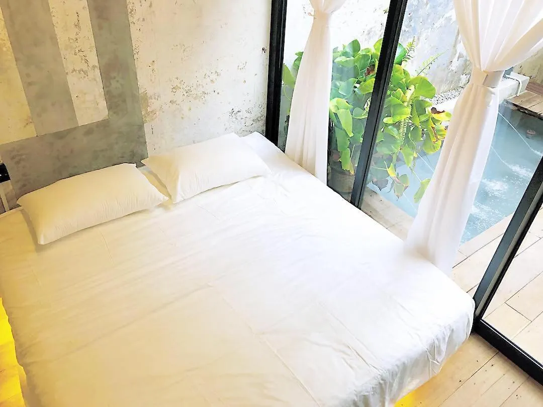 Rimba Jonker With Private Pool -10 Pax 2B/R Villa Malacca