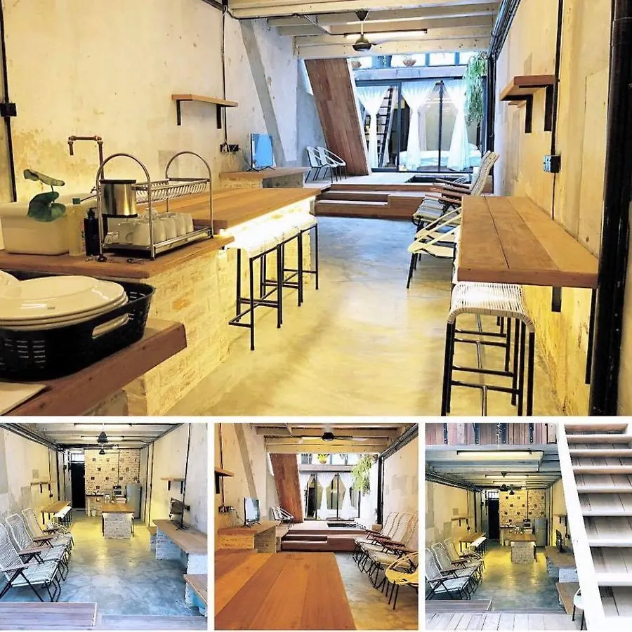 Rimba Jonker With Private Pool -10 Pax 2B/R Villa Malacca Malaysia